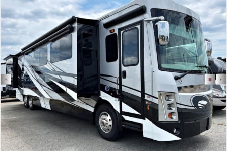 2023 Berkshire Forest River 45E, Brand New, Motorhome, Class A Diesel