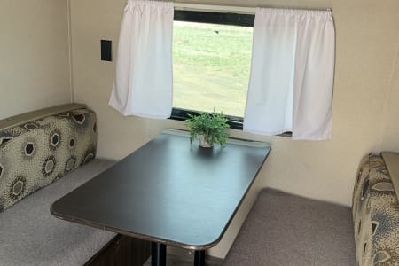 MeteorCraterRVPark Rv Rentals