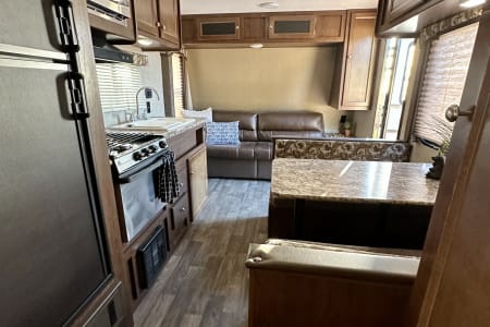 Apache JunctionRV rentals