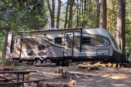 2017 Dutchmen Kodiak - Best Floorplan for Family or Group