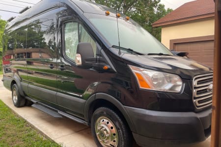 RV Rental san-antonio,Texas-(TX)