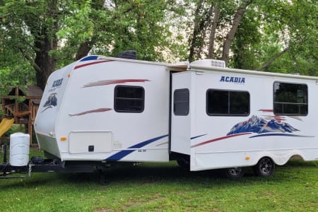 Williamstown ON Sunshine 2011 Forest River Lacrosse