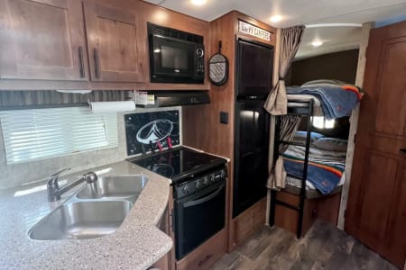 CampShermanStore Rv Rentals