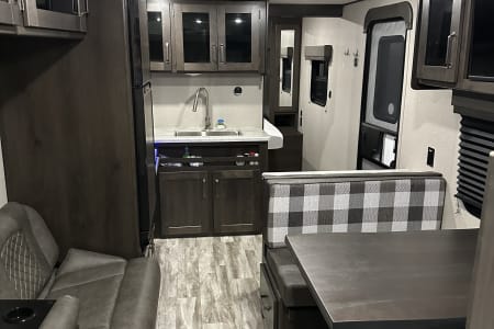 RV Rental des-moines,Iowa-(IA)