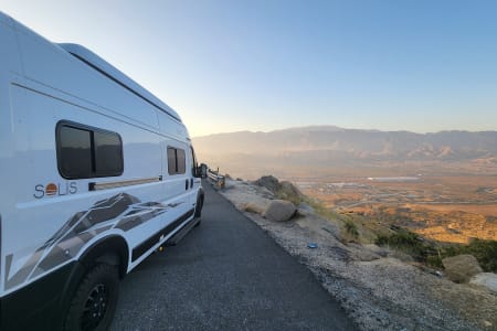 RV Rental riverside,California-(CA)