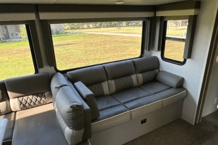 LazyLRVPark Rv Rentals