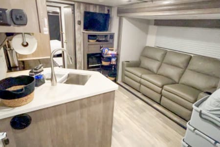 BroadwayRV rentals