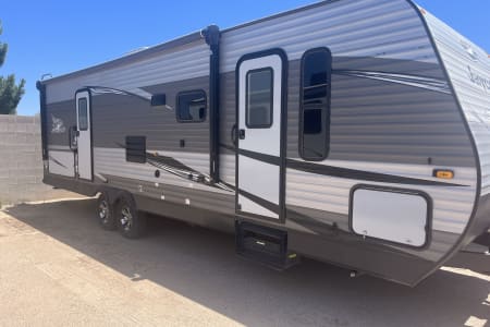 Apache JunctionRV rentals