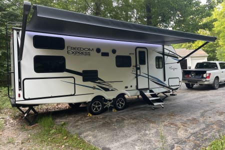 HoxeyVille Rv Rentals