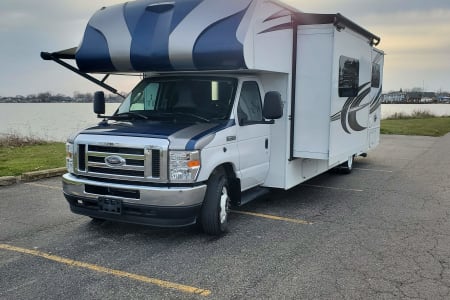 RV Rental detroit,Michigan-(MI)