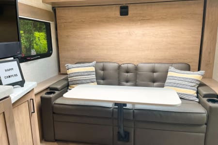 MohntonRV rentals