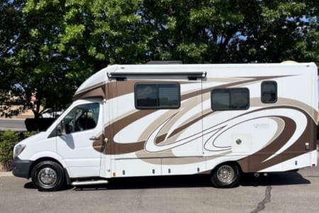 2017 Renegade Villagio 25MBS