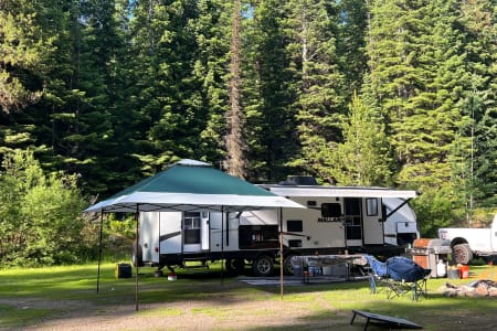 RedfishLakeLodgeCampground Rv Rentals