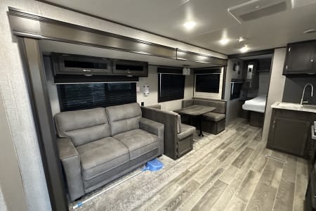 Apache JunctionRV rentals