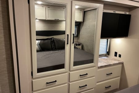 New HollandRV rentals