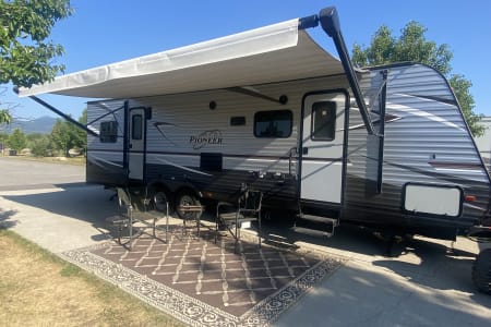 2019 Heartland Pioneer Toyhauler Bumper Pull with 11 Foot Garage