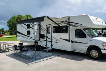 2021 Freelander 30BH Ford 450