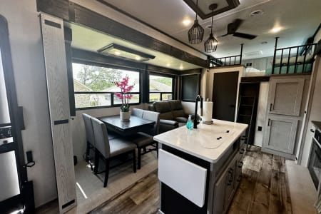 2023 Keystone RV Montana High Country