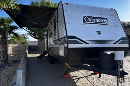 2022 Coleman Lantern 242BH