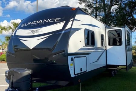 2021 Heartland RVs Sundance Ultra Lite