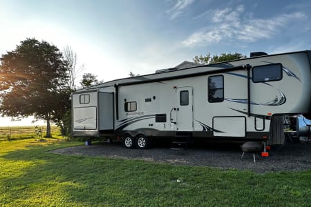 Spacious Family Memory Maker