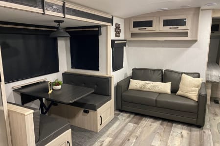 2022 Heartland RVs Sundance Ultra Lite