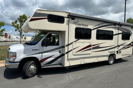 HillwoodCampingPark Rv Rentals