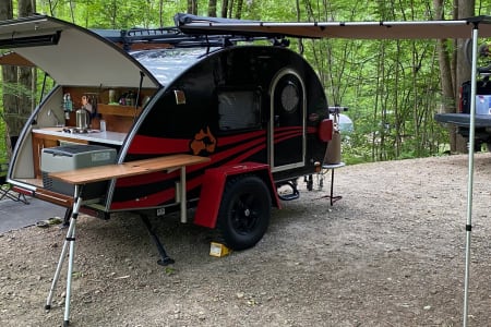 2019 nuCamp T@G XL Boondock Edge trailer - comfort in the woods!