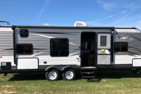 Classy and comfortable - 2017 Jayco Jay Flight