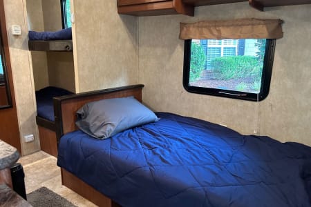 GridLifeMidWest Rv Rentals