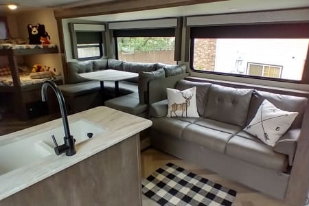 JenisonRV rentals