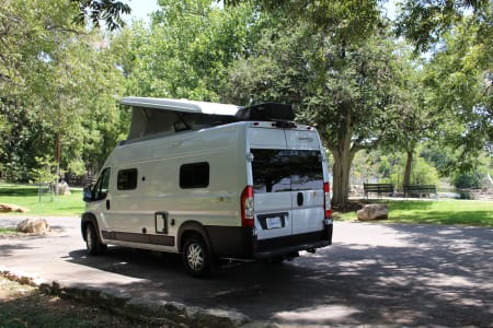 RV Rental san-antonio,Texas-(TX)