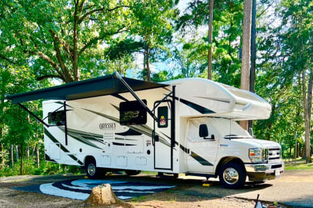 Houston TX 2023 Entegra Coach Odyssey 31F **SLEEPS 10**  **UNLIMITED MILES**