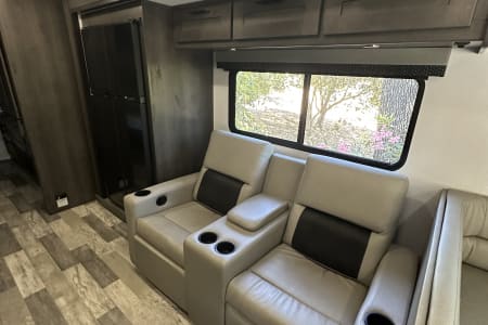 RV Rental santa-cruz,California-(CA)