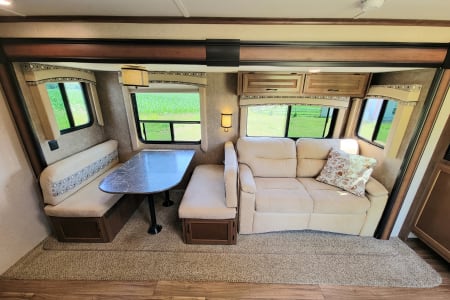 ClintonRV rentals