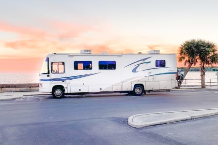 Cedar RapidsRV rentals