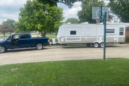 Clean 30ft Travel Trailer