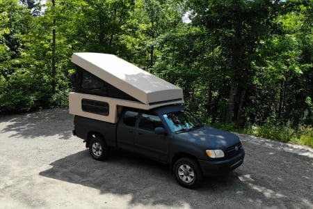 Toyota Tundra Camper