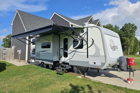 2014 Open Range RV Light