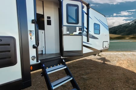 LaveenRV rentals