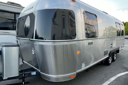 4Smalls LLC… For life’s BIG Adventures  2012 Airstream Eddie Bauer