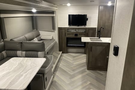 RoosterWalk Rv Rentals