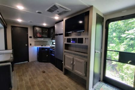 KarnivalOfTheArts Rv Rentals