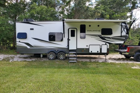 2021 Keystone RV Avalanche