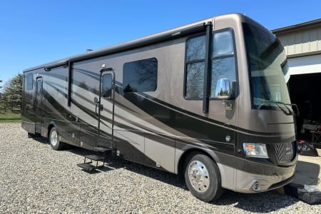 2018 Bunkhouse Canyon Star Motorhome