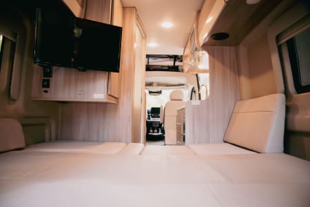 RV Rental bakersfield,California-(CA)