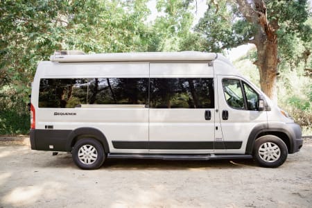 RV Rental bakersfield,California-(CA)