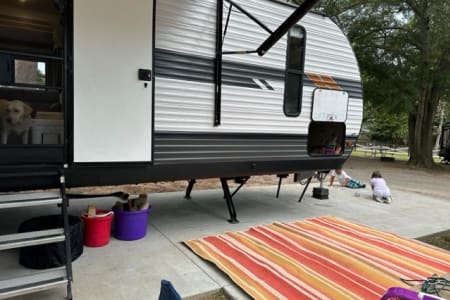 LazyLRVPark Rv Rentals