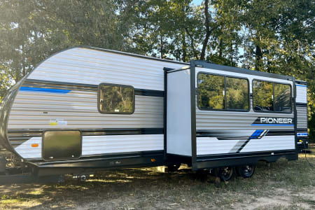 HillwoodCampingPark Rv Rentals