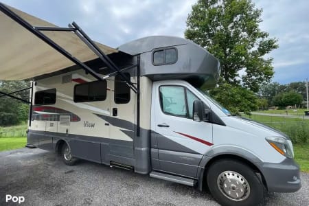 2017 Winnebago View 24J